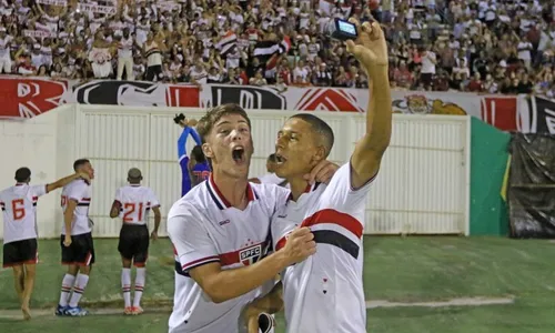 
          Imagem ilustrativa da imagem São Paulo vence 'revanche' com a Ferroviária e avança na Copinha
          