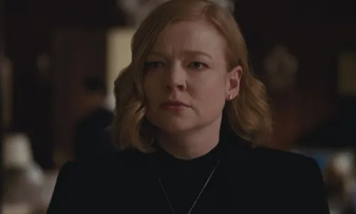 
          Imagem ilustrativa da imagem Sarah Snook leva o terceiro prêmio de atriz dramática em uma semana
          