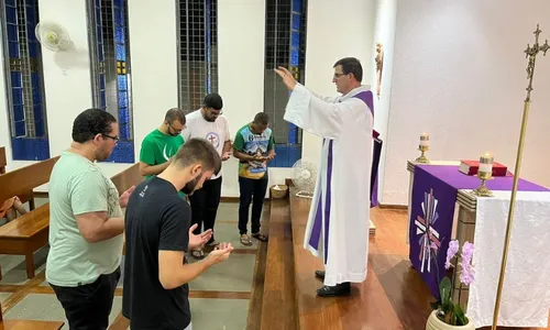 
          Imagem ilustrativa da imagem Seminaristas em experiência missionária nas férias
          