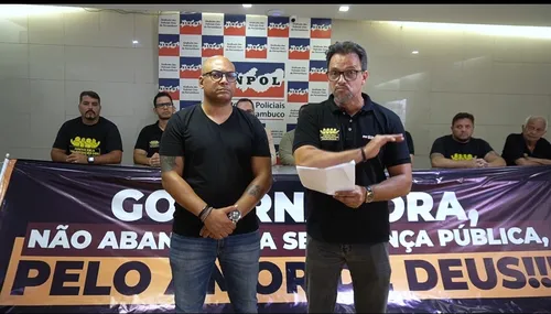 
          Imagem ilustrativa da imagem Sinpol-PE diz que a greve está mantida e convoca assembleia nesta sexta-feira
          