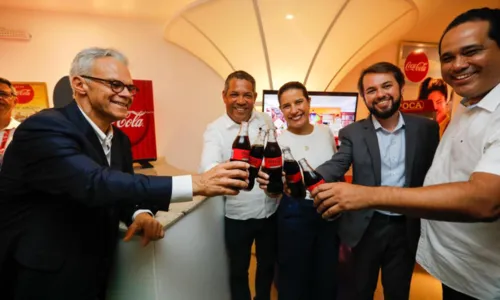 
          Imagem ilustrativa da imagem Solar Coca-Cola anuncia investimento em Pernambuco e geração de 300 empregos
          