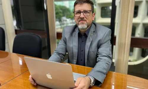 
          Imagem ilustrativa da imagem Suspeita de fraude em 82 mil litros de azeite
          