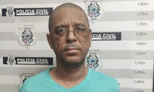 
          Imagem ilustrativa da imagem Suspeito de matar homem a tiros é preso na casa da mãe no ES
          