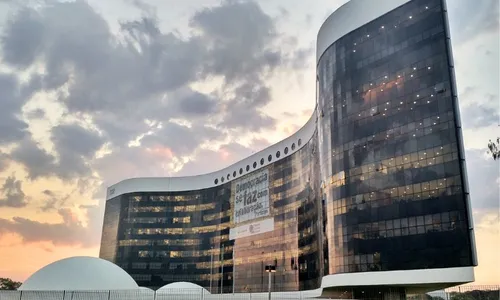 
          Imagem ilustrativa da imagem TSE libera shows em campanha eleitoral
          