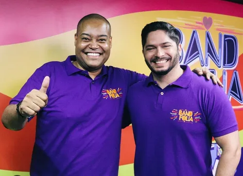 
          Imagem ilustrativa da imagem Tem folia na tela. "Carnaval da Tribuna" mostra o melhor do Recife e Olinda
          