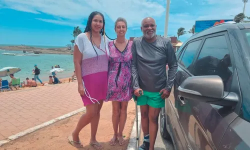 
          Imagem ilustrativa da imagem Turistas pedem mais tempo em rotativo de" Guarapari
          