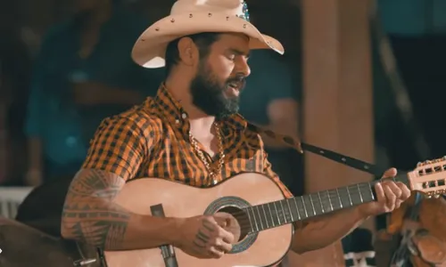
          Imagem ilustrativa da imagem Última música do sertanejo João Carreiro foi homenagem após morte do avô
          