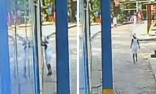 
          Imagem ilustrativa da imagem VÍDEO | Homem sai caminhando pela rua após colocar fogo em pizzaria
          