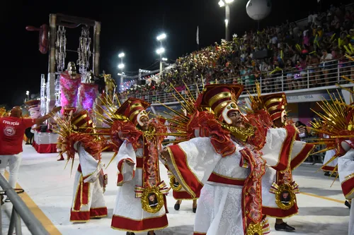 
          Imagem ilustrativa da imagem Veja previsão do tempo durante os desfiles do Carnaval de Vitória
          