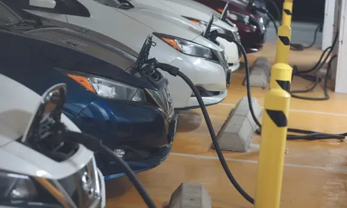 
          Imagem ilustrativa da imagem Venda de veículos elétricos cresce 91%
          