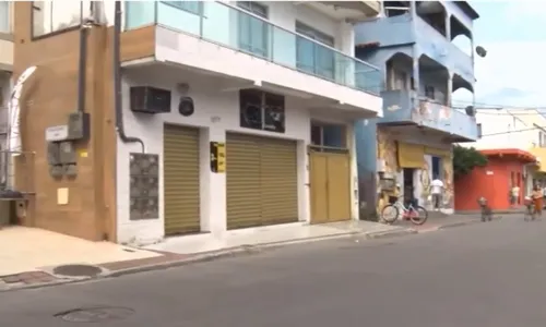 
          Imagem ilustrativa da imagem Vendedor é morto a tiros ao tentar separar briga entre mulheres na Serra
          