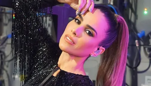 
          Imagem ilustrativa da imagem Wanessa Camargo diz que está endividada e que cancelou shows para entrar no BBB
          