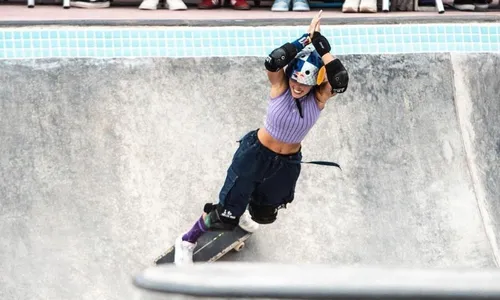 
          Imagem ilustrativa da imagem Yndiara Asp vence etapa do STU park em pódio com skatistas que foram a Tóquio-2020
          