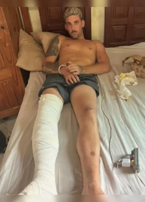 Imagem ilustrativa da imagem Suspeito resgatado de ambulância é preso após chamar Samu novamente