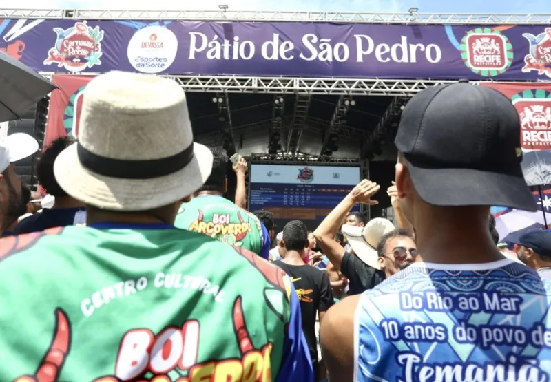 Sob fortes emoções, apuração aconteceu, nesta quinta-feira, no Pátio de São Pedro, no Centro do Recife
