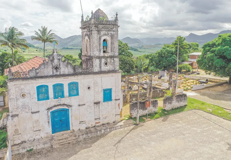 Reforma da igreja em Araçatiba