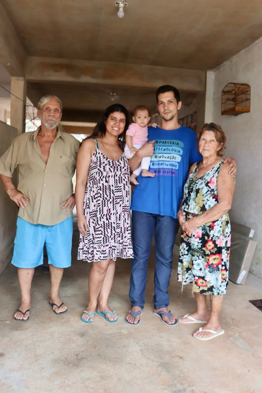 Imagem ilustrativa da imagem Famílias recebem ajuda da ICM após tragédia das chuvas