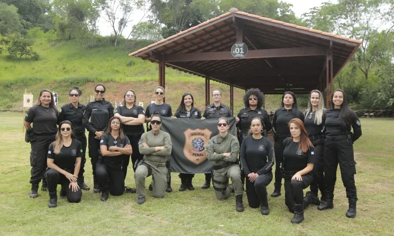 Imagem ilustrativa da imagem Policiais penais: mulheres boas de tiro na defesa da lei