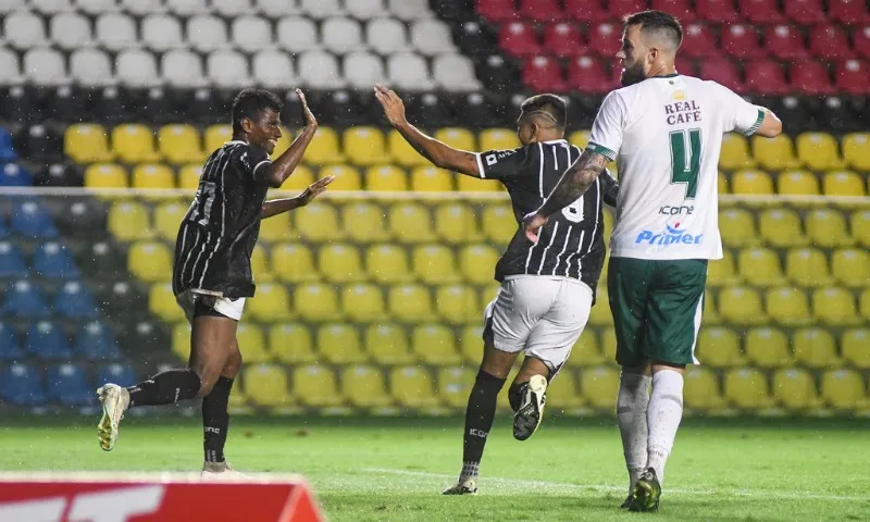 Imagem ilustrativa da imagem Rio Branco vence o Porto Vitória e se garante na final do Capixabão