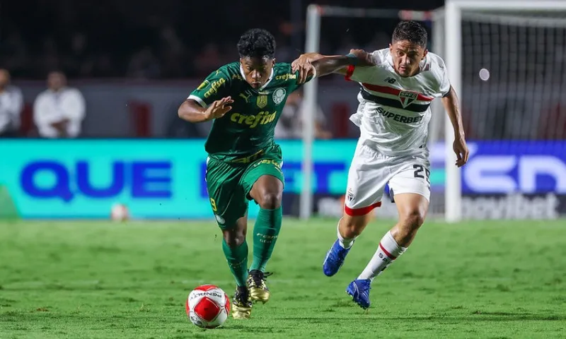 Imagem ilustrativa da imagem São Paulo e Palmeiras empatam em Choque-Rei de polêmicas