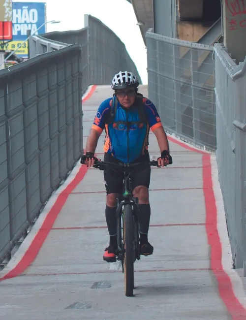 Imagem ilustrativa da imagem Visual da ciclovia da terceira ponte atrai 3.600 ciclistas nos fins de semana