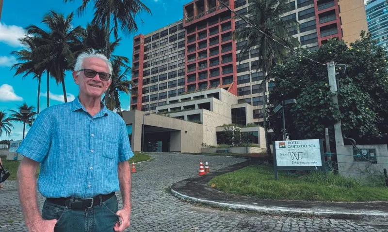 Imagem ilustrativa da imagem “Ajudei a construir o primeiro hotel de luxo em Vitória”, diz engenheiro de 80 anos
