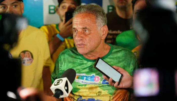 Imagem ilustrativa da imagem Cada vez mais distante