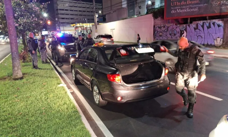 Imagem ilustrativa da imagem Carro de PM é furtado em oficina e recuperado 1 hora depois pela Guarda em Vitória