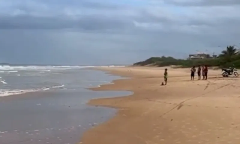 Imagem ilustrativa da imagem Corpo de jovem que desapareceu após mergulhar no mar é encontrado em Guarapari