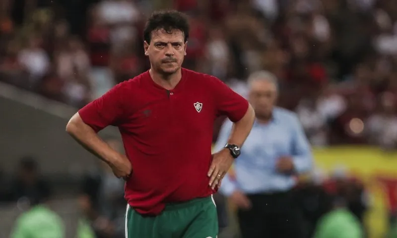 Imagem ilustrativa da imagem Diniz critica postura do Fluminense: 'A gente não criou e não marcou'