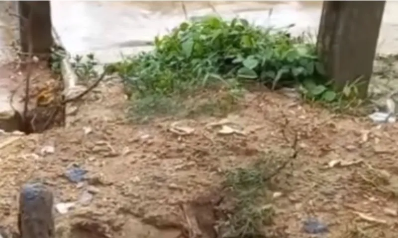 Imagem ilustrativa da imagem Em Barreiros, idoso de 72 morre após deslizamento de barreira