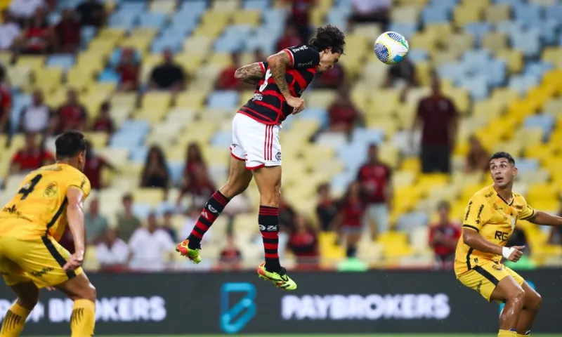 Imagem ilustrativa da imagem Flamengo vence Amazonas na Copa do Brasil, mas sai vaiado