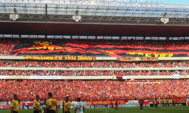 Imagem ilustrativa da imagem Grande Recife e metrô garantem ida dos rubro-negros à Arena e retorno para casa