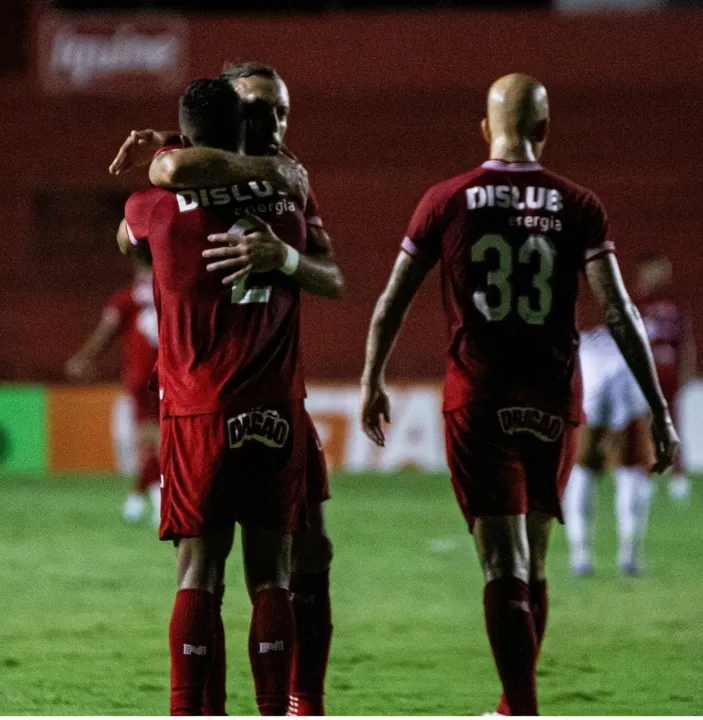Imagem ilustrativa da imagem Náutico empata em 1x1 jogando em casa contra o CRB