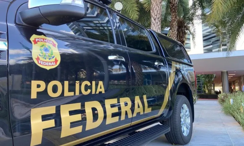 Imagem ilustrativa da imagem Operação Lesa Pátria: Polícia Federal cumpre mandados no ES e em mais 7 estados