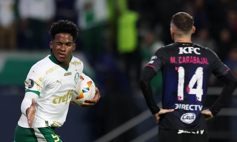 Imagem ilustrativa da imagem Palmeiras vira diante do Independiente del Valle e lidera grupo na Libertadores