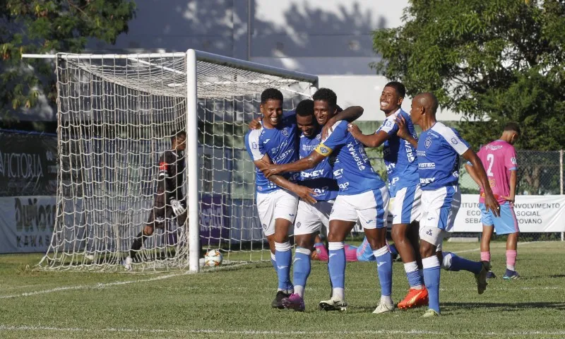 Imagem ilustrativa da imagem Vitória estreia vencendo o Capixaba na Copa Espírito Santo