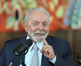 Imagem ilustrativa da imagem Lula vem ao Recife para o desfile do Galo da Madrugada