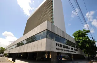 Imagem ilustrativa da imagem Prefeitura do Recife abre seleção simplificada com salário de R$ 10 mil