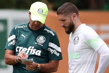 Imagem ilustrativa da imagem Adidas quer voltar ao Palmeiras após sair com relação muito desgastada