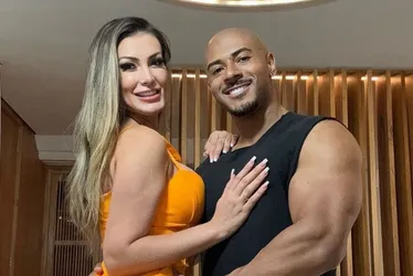 Imagem ilustrativa da imagem Andressa Urach anuncia turnê de striptease com participação do namorado