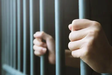 
          Imagem ilustrativa da imagem Audiências de custódia soltam 40% dos criminosos
          