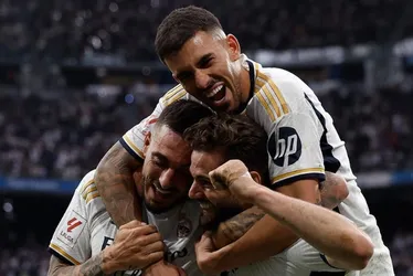 Imagem ilustrativa da imagem Barcelona leva virada do Girona e Real Madrid conquista o Campeonato Espanhol