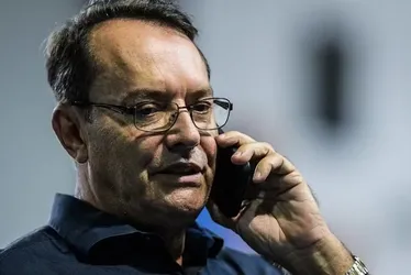 Imagem ilustrativa da imagem Bilionário que comprou SAF do Cruzeiro tem rede de supermercados no ES. Veja quem é