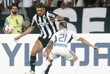Imagem ilustrativa da imagem Botafogo sofre apagão e perde para o Junior Barranquilla na Libertadores