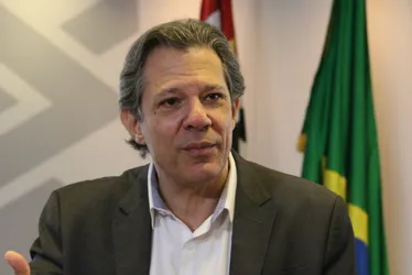Imagem ilustrativa da imagem Brasil e França defendem taxação de super-ricos em evento no FMI