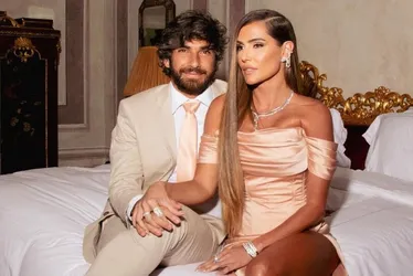 Imagem ilustrativa da imagem Casamento de Deborah Secco e Hugo Moura chega ao fim após nove anos