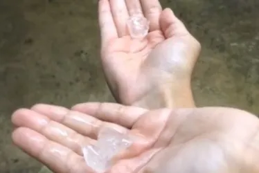 Imagem ilustrativa da imagem Chuva de granizo surpreende moradores de Cariacica