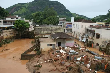 Imagem ilustrativa da imagem Chuva no ES: 16 mortes e mais de 5 mil desalojados