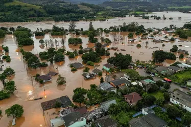 Imagem ilustrativa da imagem Governo reduz verba contra desastres em meio à crise climática